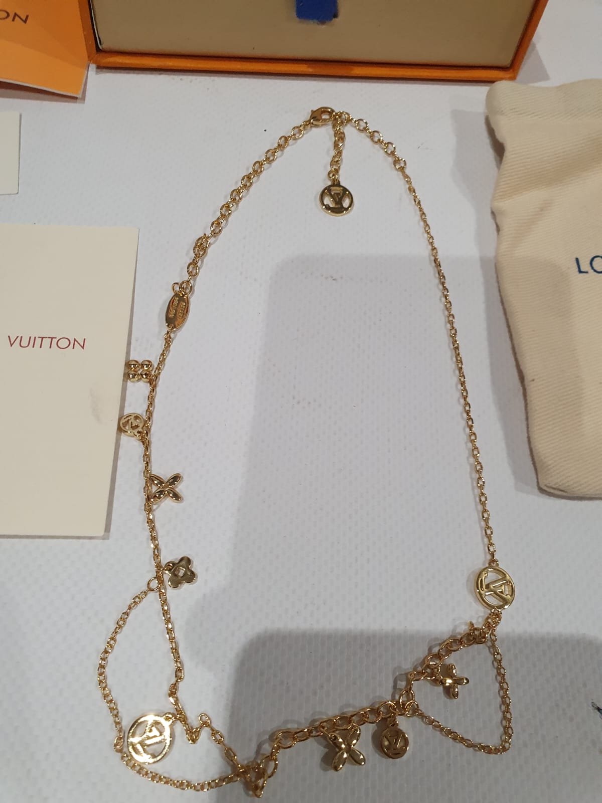 Louis Vuitton Blooming Supple Necklace – LuxuryPromise