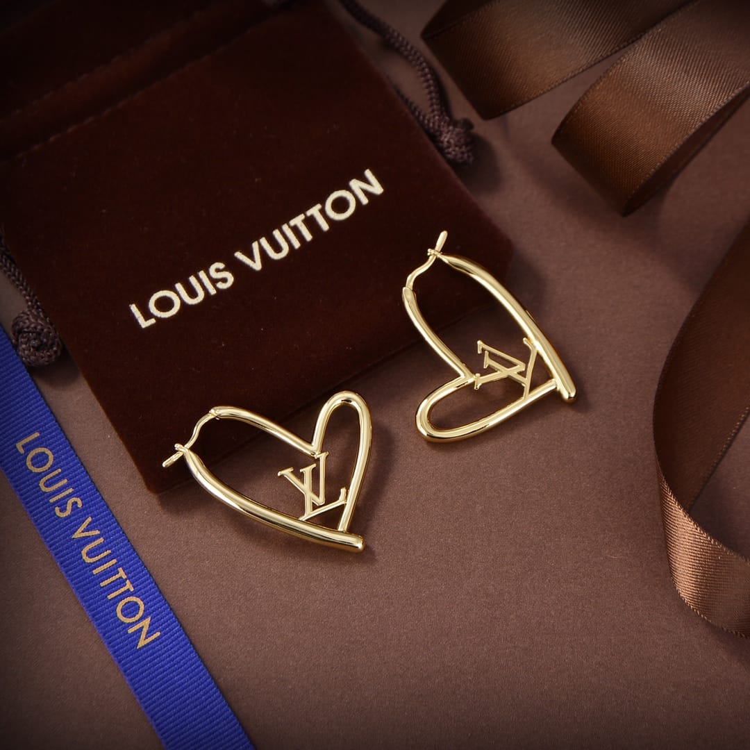 Louis Vuitton Book de Reil Heart Fallin Love GM Earrings LV Logo M0046 in  2023