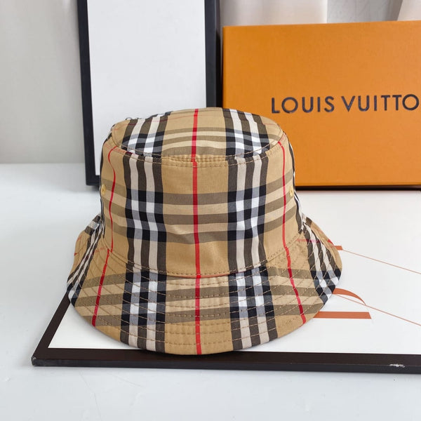 Burberry bucket hat store price